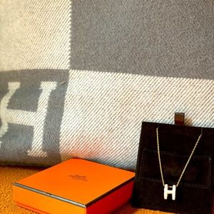Hermes Pop H necklace